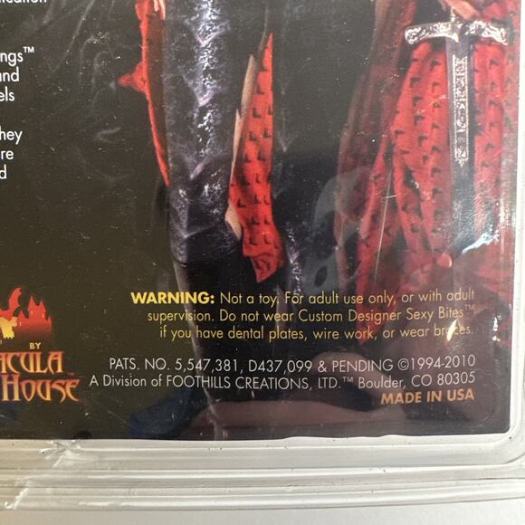 Vintage Dracula House Custom Designer Sexy Bites Size Petite Thermoplastic New - Picture 3 of 4